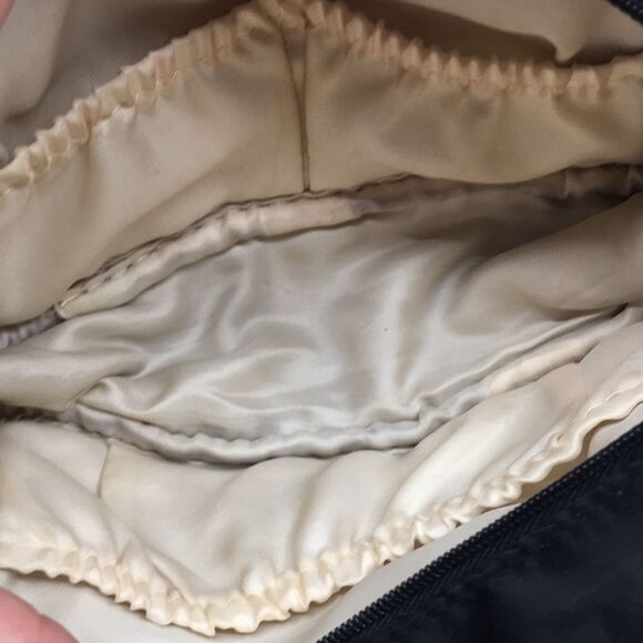 Giorgio Armani Parfums Pouch Satin Cosmetics Makeup Bag with Gold Tone hardware - Picture 12 of 16